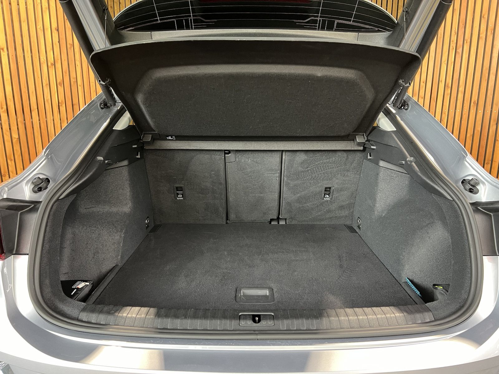 Fahrzeugabbildung Audi Q3 Sportback 35TDI Aut. *Navi+**LED*Virtual*Kam*