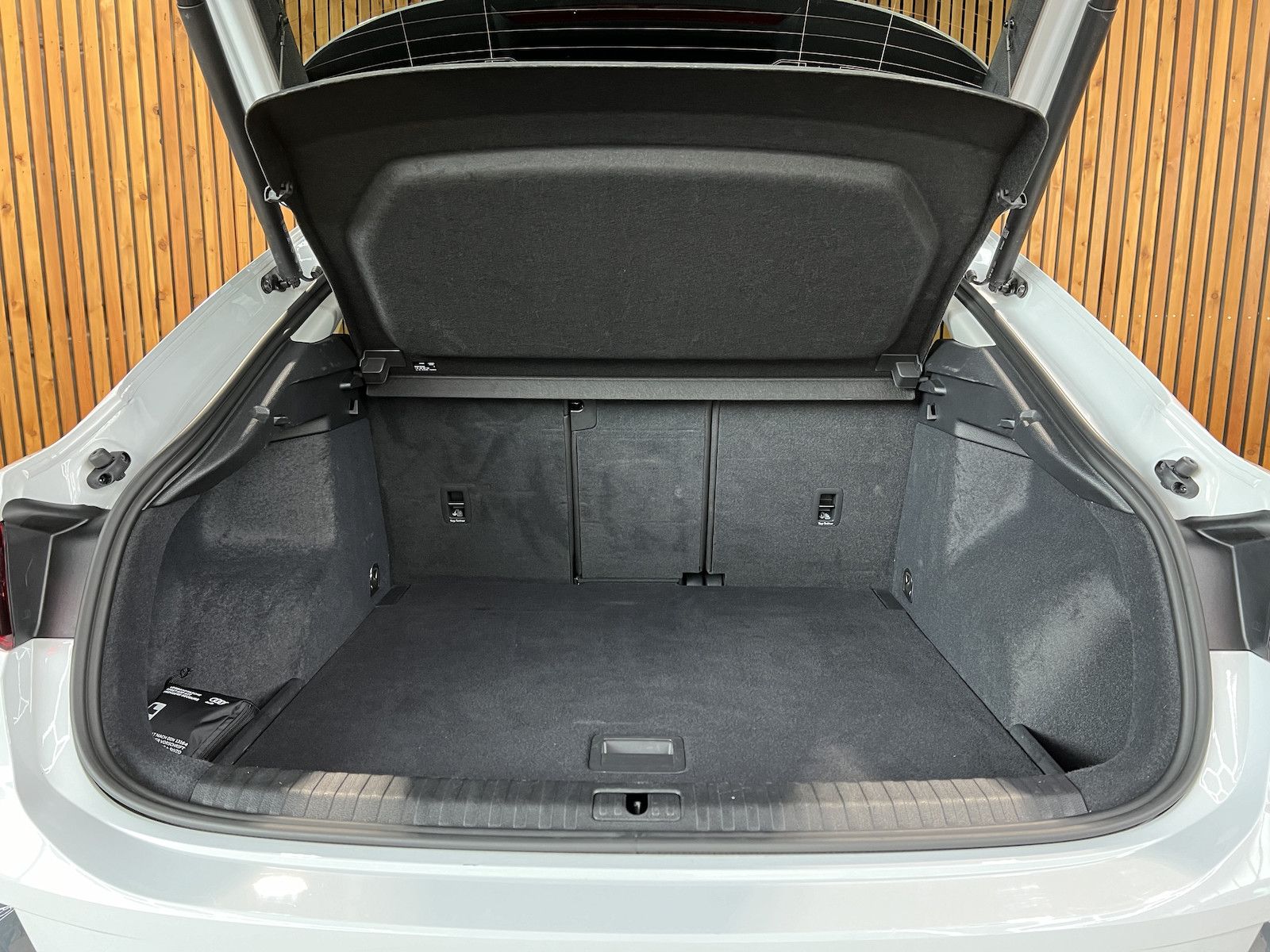 Fahrzeugabbildung Audi Q3 Sportback 35TDI Aut. *Navi+**LED*Virtual*Kam*