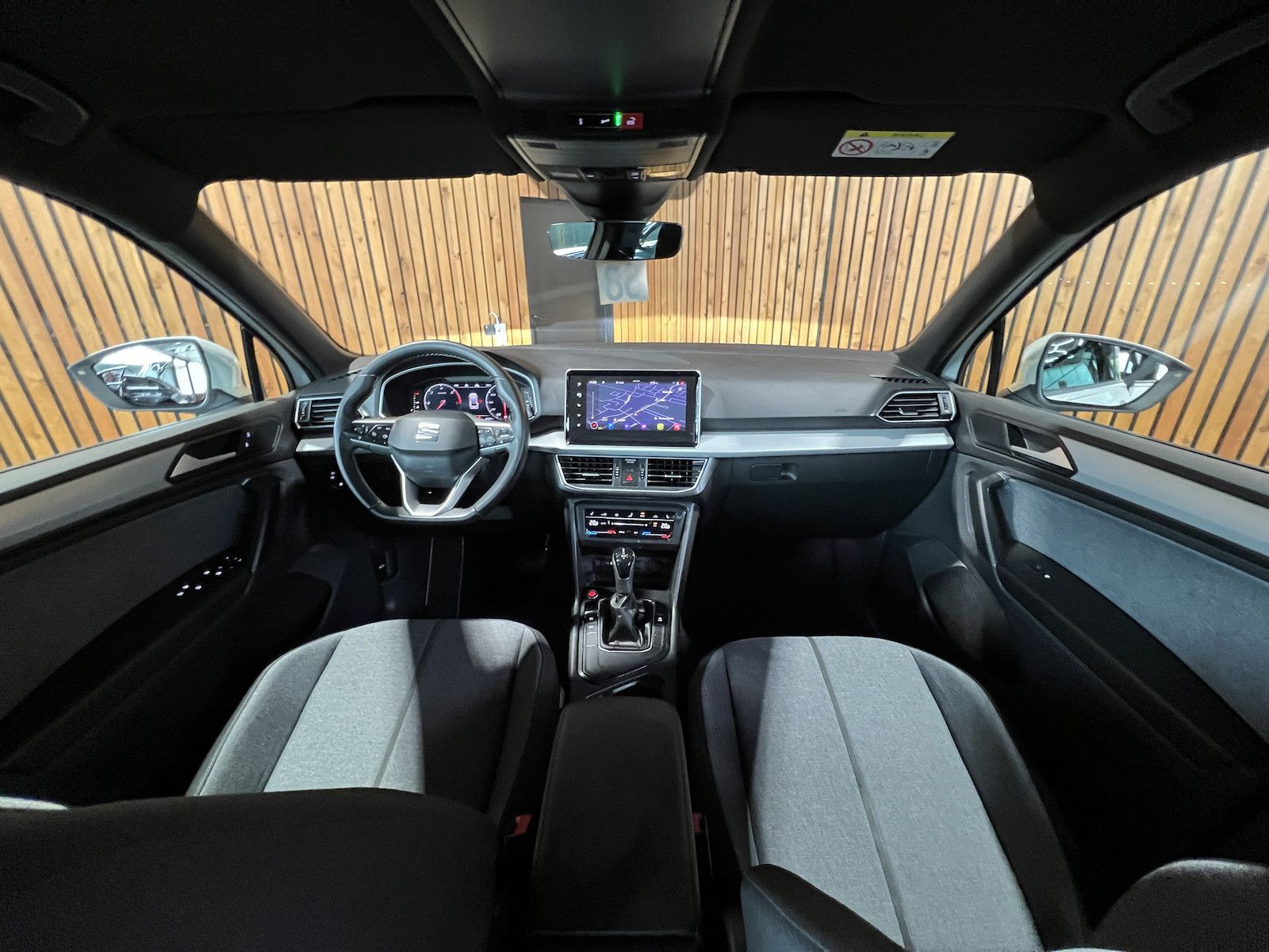 Fahrzeugabbildung SEAT Tarraco 2,0 TDI DSG Navi*LED*Kam*AHK*7-Sitzer*VC