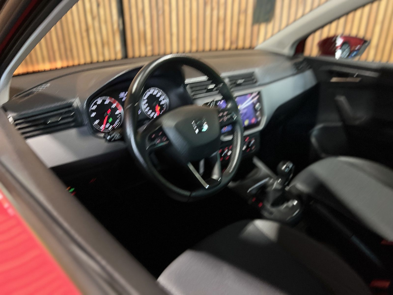 Fahrzeugabbildung SEAT Ibiza 1.0 TGI Style *Navi*PDC*Sitzhz*Kamera*App*