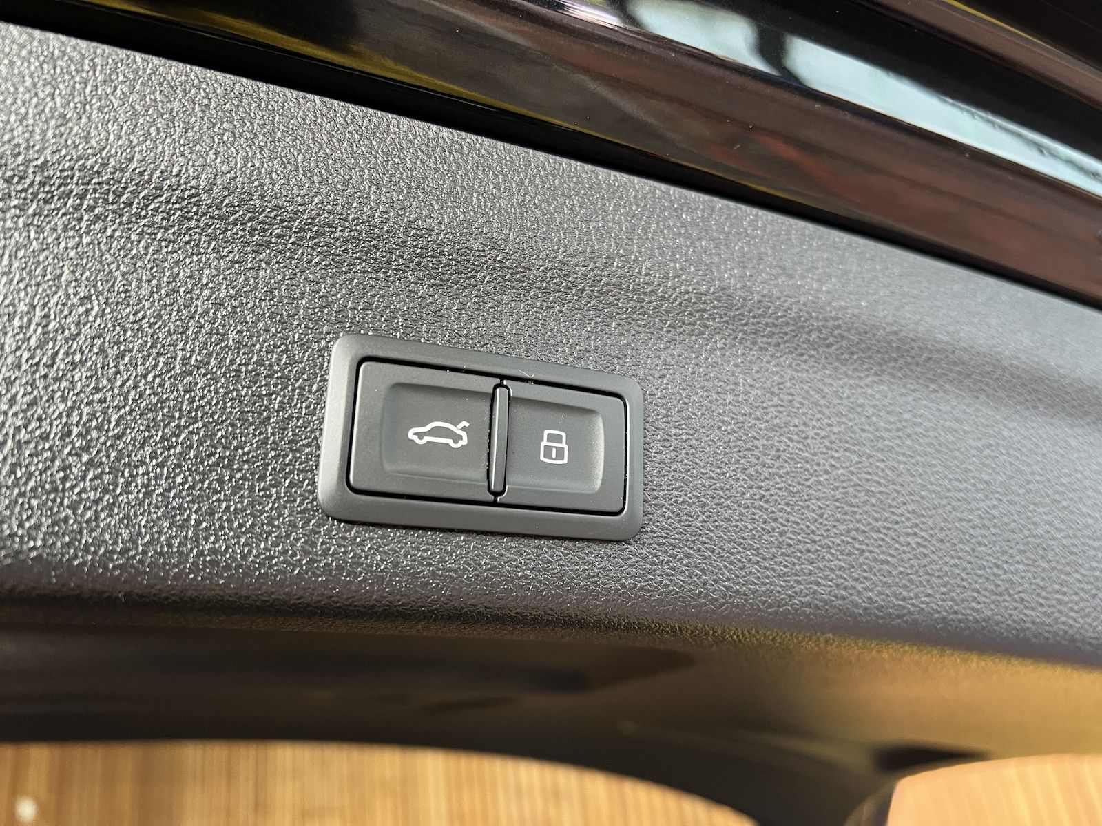 Fahrzeugabbildung Audi A6 Avant 45TFSI quattro *Navi*Matrix*Kam*ACC*AHK