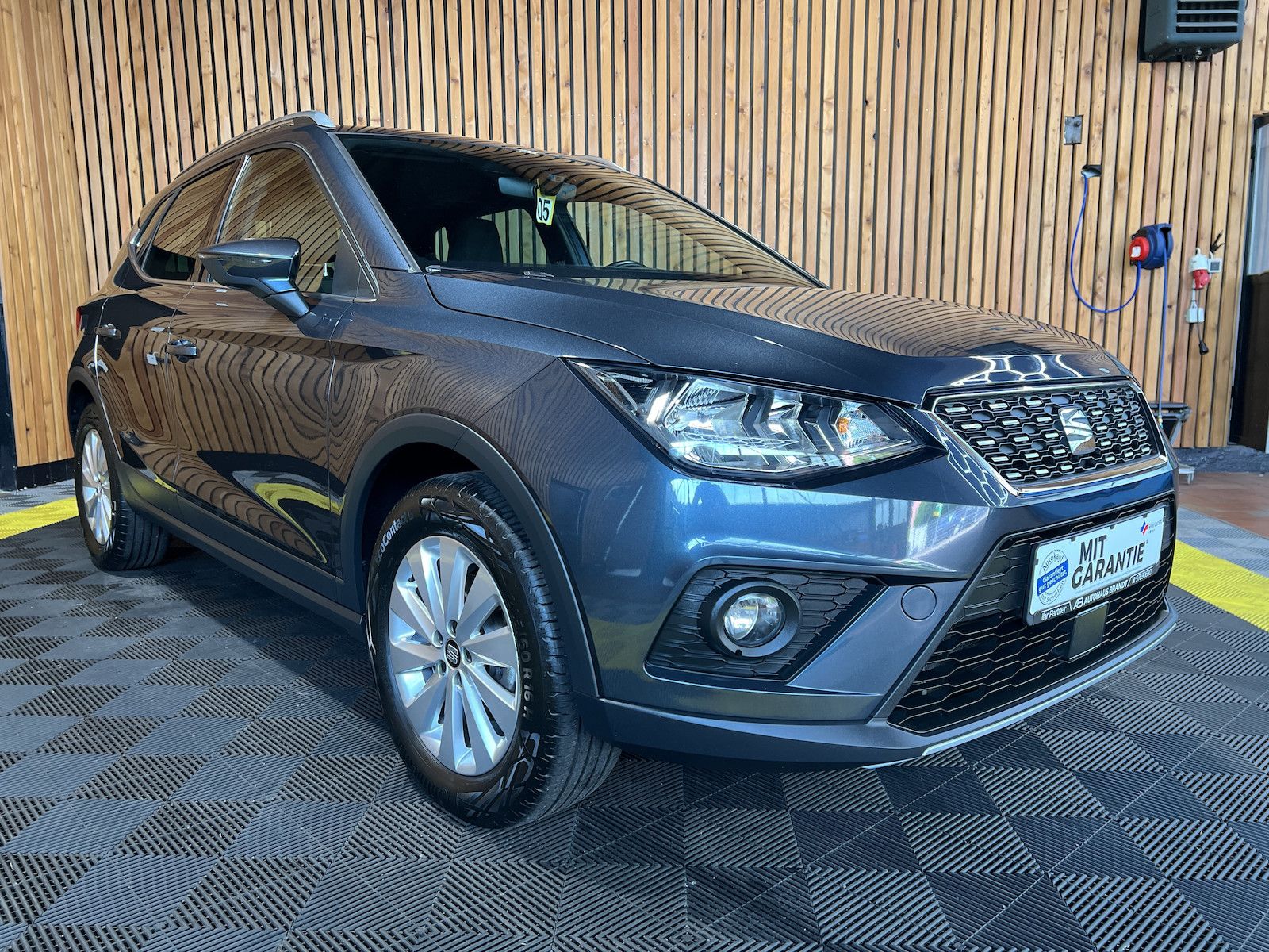 Fahrzeugabbildung SEAT Arona 1,6 TDI Xcellence *Navi*App*PDC*SHz*Alu*