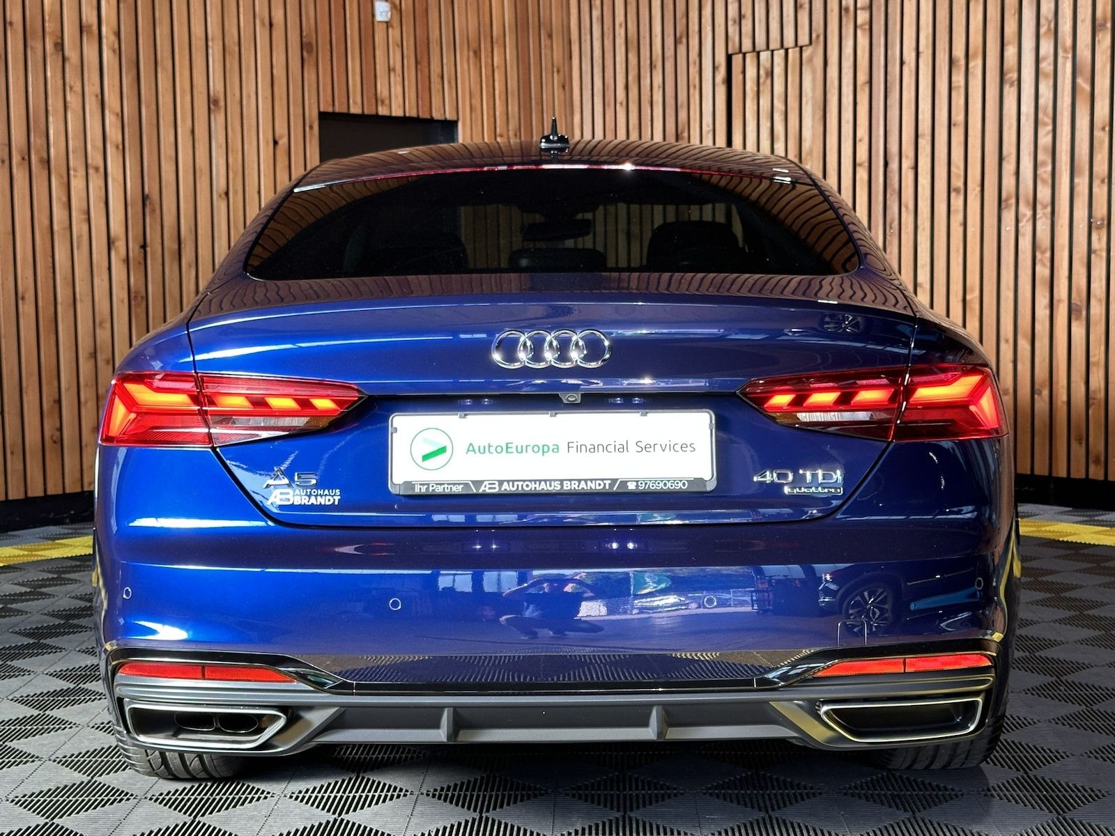 Fahrzeugabbildung Audi A5 Sportback TDI qu. S Line Navi*Virt*Kam*Matrix