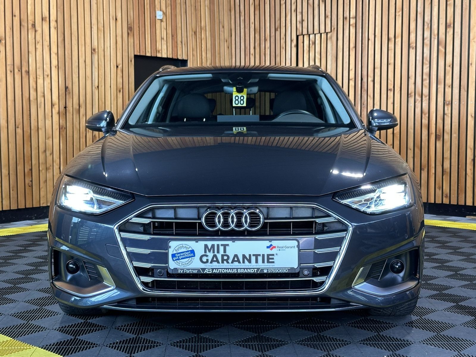 Audi A4 Avant advanced TDI Aut. *Navi+*ACC*Kamera*App