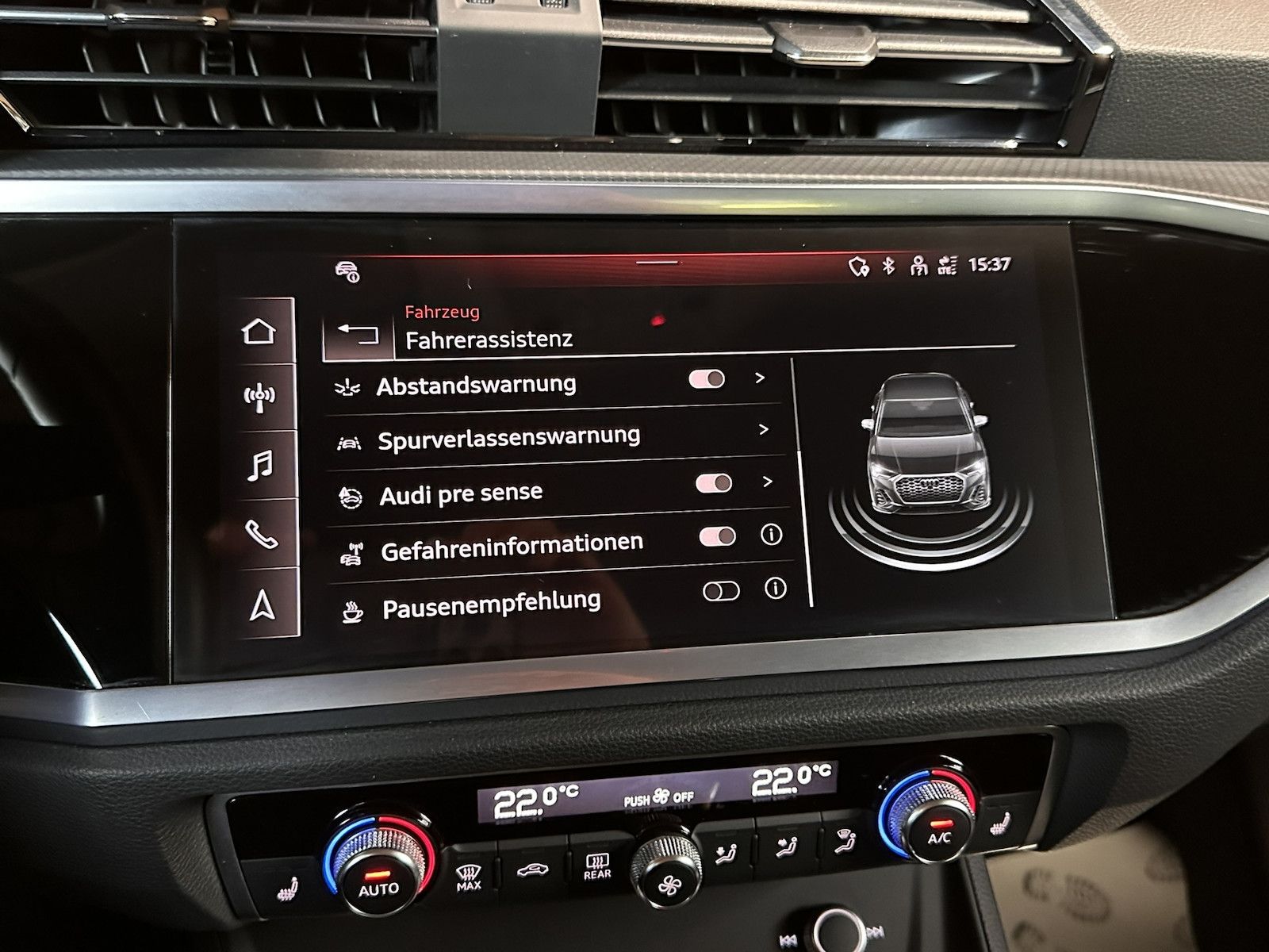 Fahrzeugabbildung Audi Q3 Sportback 35TDI Aut. *Navi*LED*Virtual*Kamera