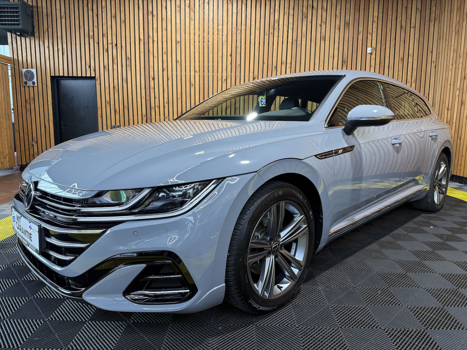 Volkswagen Arteon Shooting B. R-Line Navi*Kam*Virtual*Keyl.