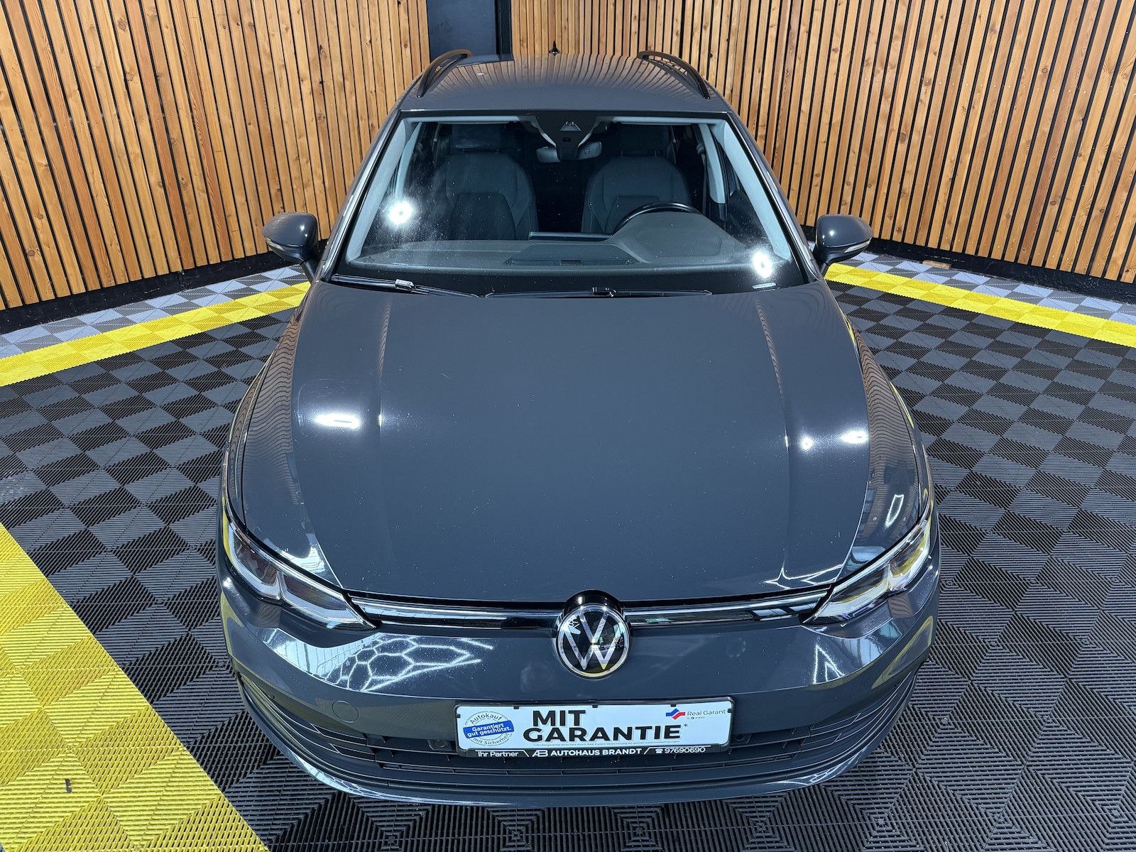 Fahrzeugabbildung Volkswagen Golf Variant VIII 2,0 TDI DSG *Navi*LED*Kam*Virt