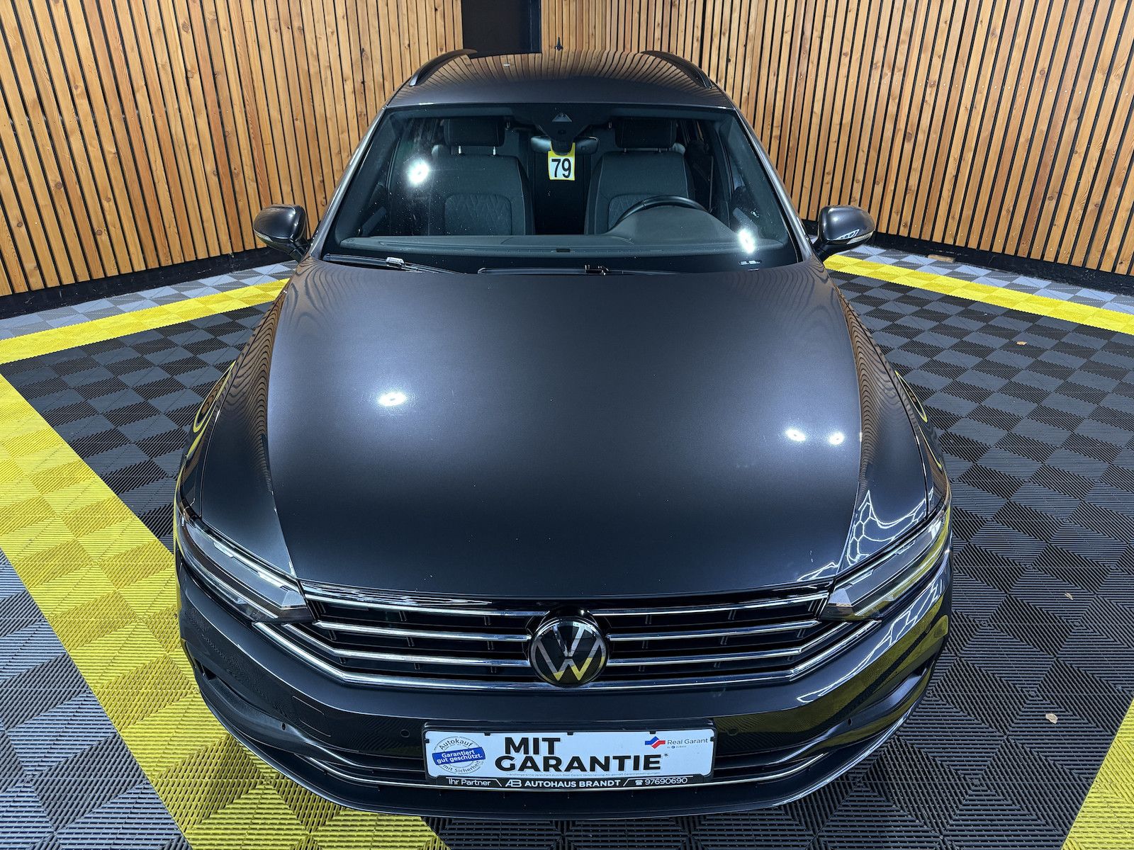 Fahrzeugabbildung Volkswagen Passat Variant 2,0 TSI DSG *Navi*LED*Kam*AHK*ACC