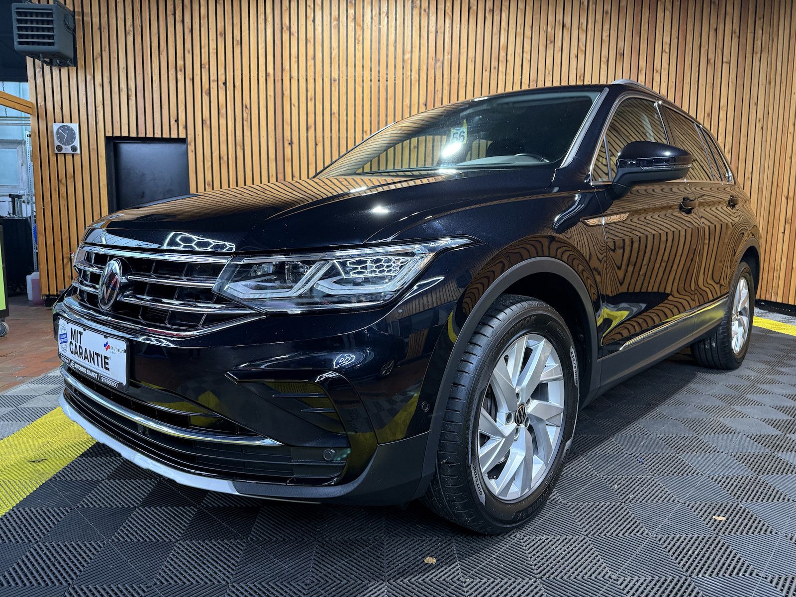 Volkswagen Tiguan 2,0 TSI Eleg. 4M *Navi*Matrix*Virtual*AHK