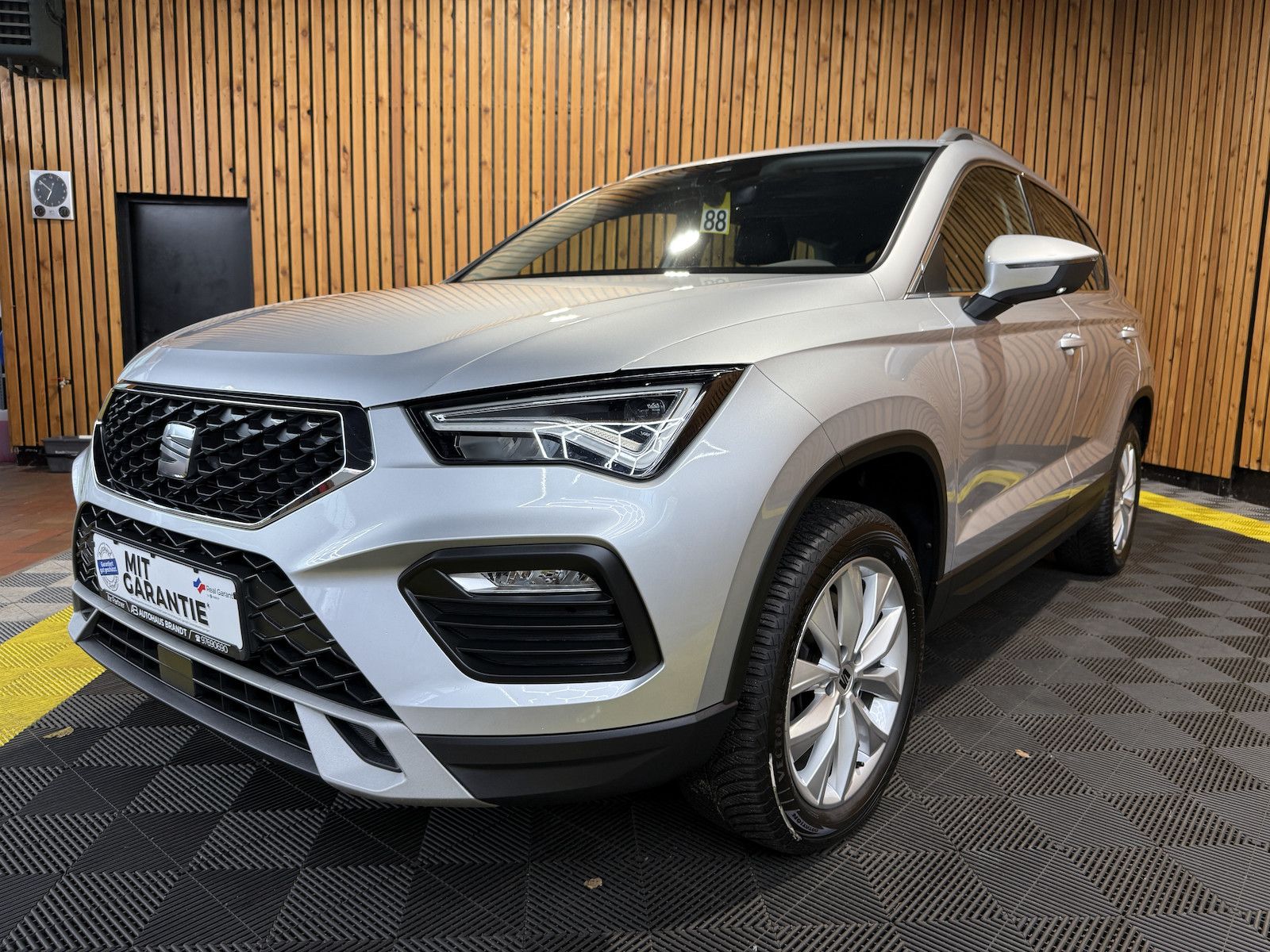 SEAT Ateca 2,0 TDI DSG *Navi*LED*Kam*Virtual*AHK*ACC*