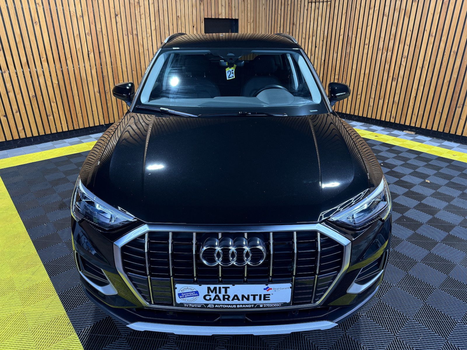 Fahrzeugabbildung Audi Q3 35 TDI advanced Aut. Navi*LED*Virtual*Kam*AHK