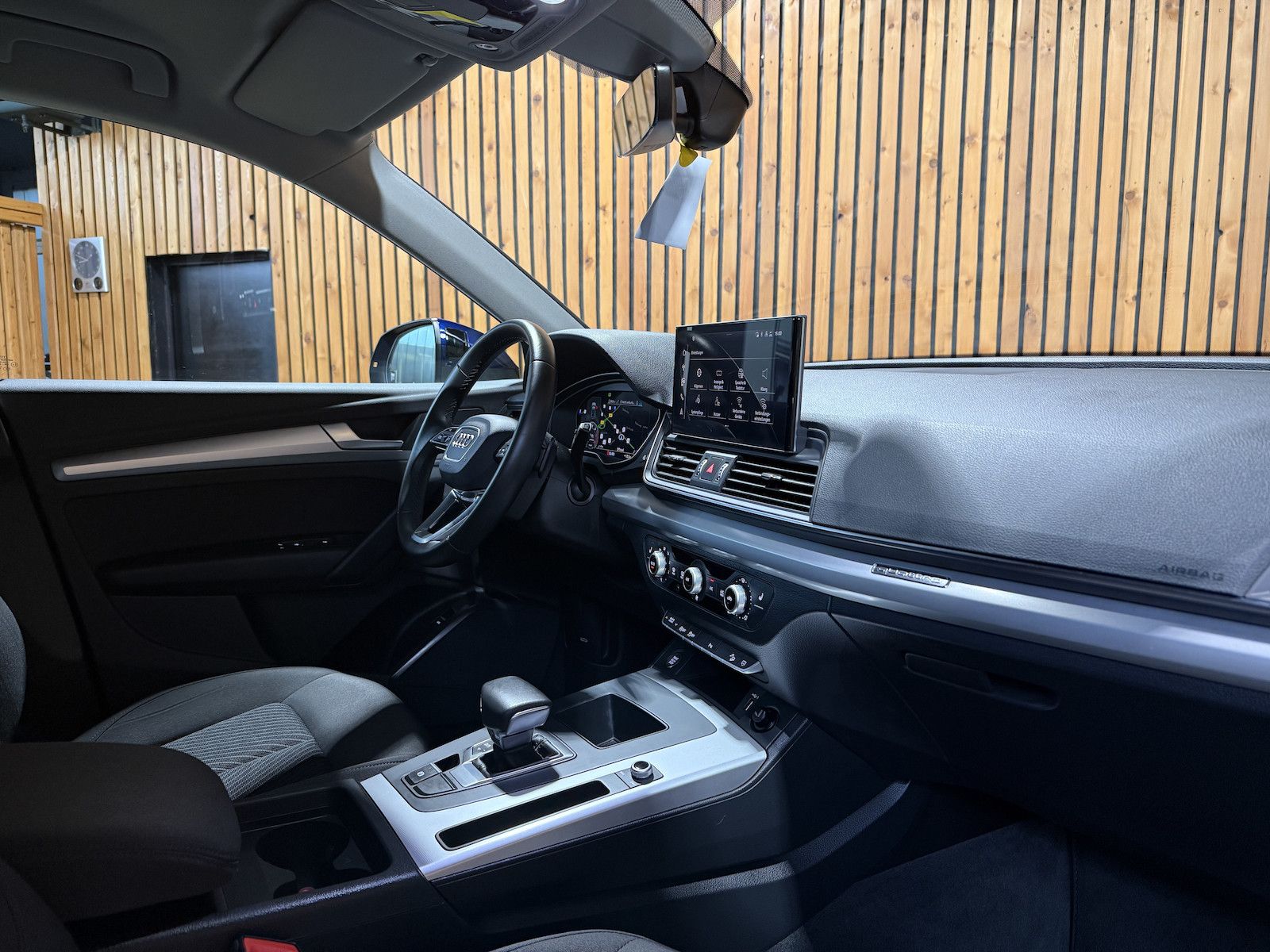 Fahrzeugabbildung Audi Q5 40 TDI qu. advanced *Navi*AHK*Kam*ACC*Virtual