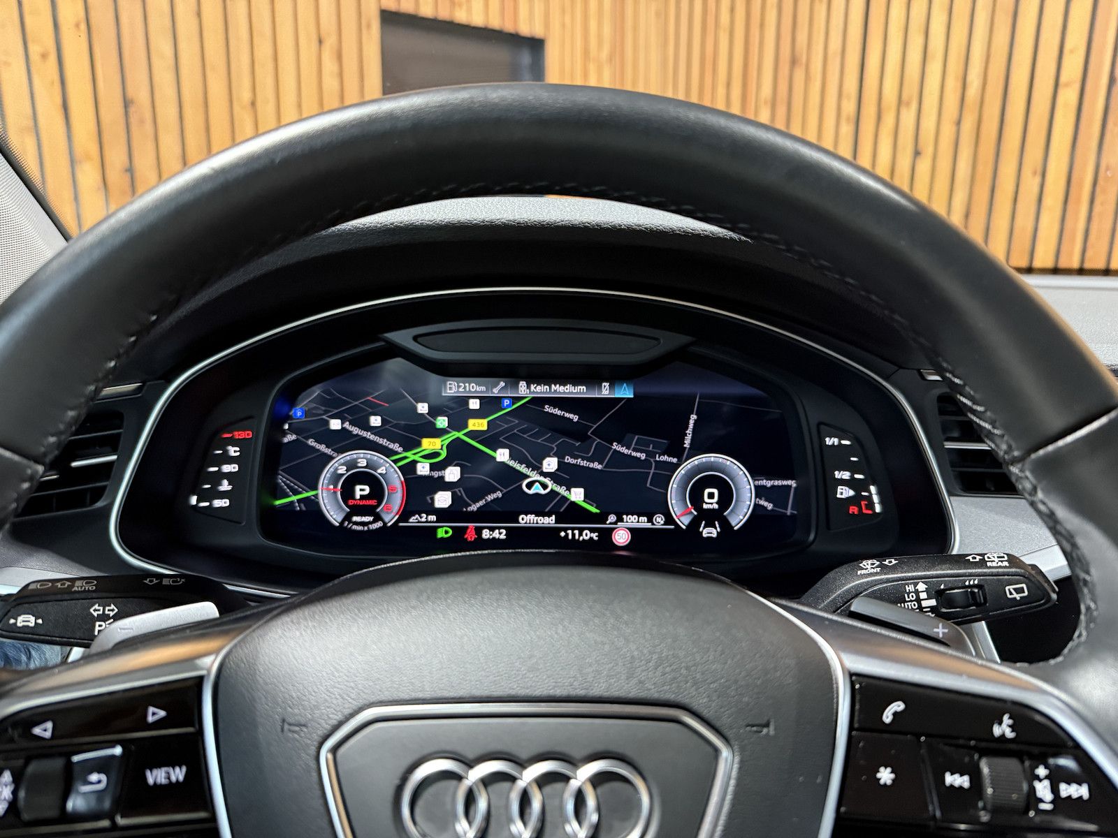 Fahrzeugabbildung Audi A6 Avant 40 TDI quattro *Navi*360°*ACC*LED*Leder