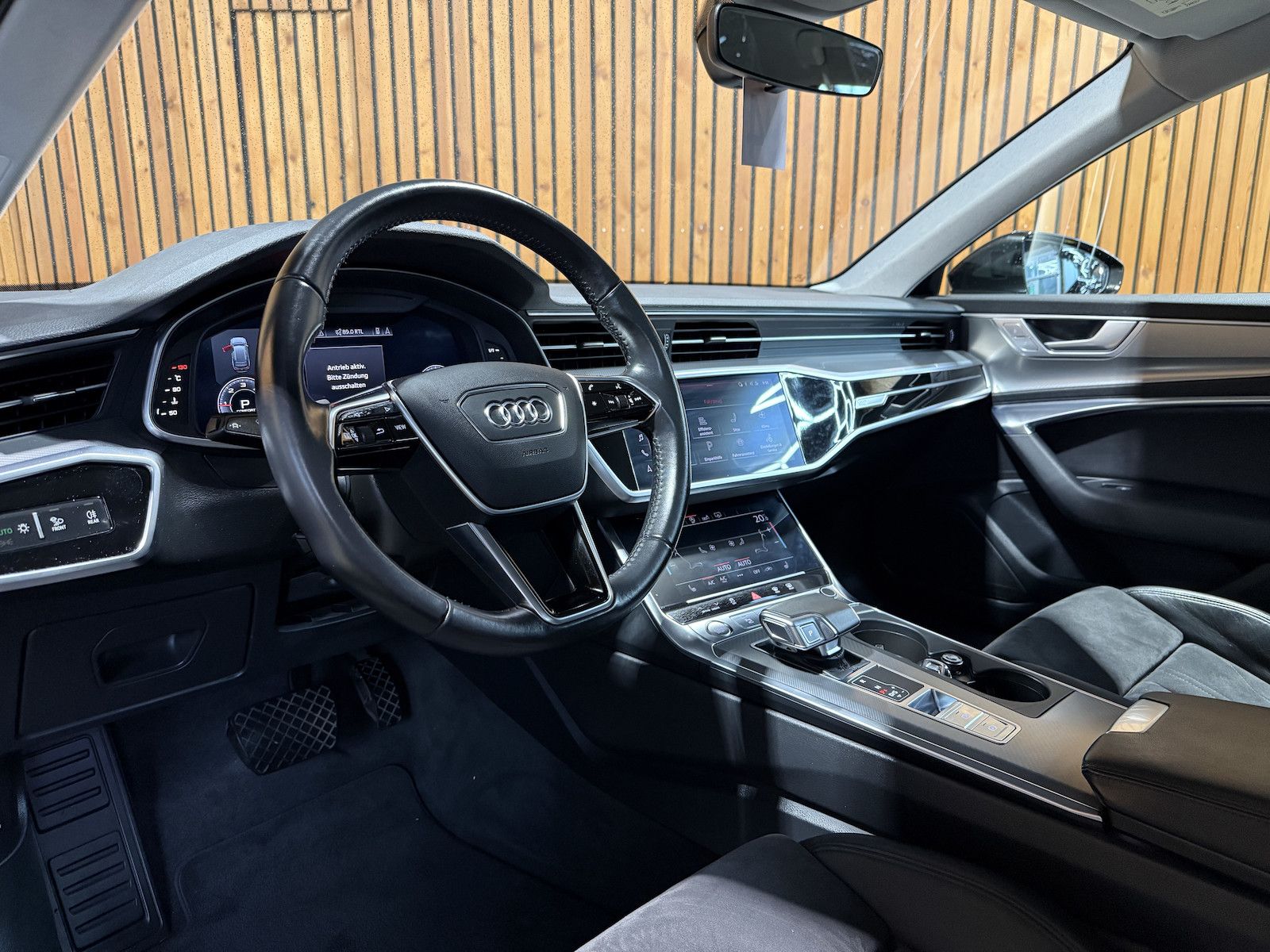 Fahrzeugabbildung Audi A6 Avant sport TDI *Navi*Virtual*Kam*Keyless*App