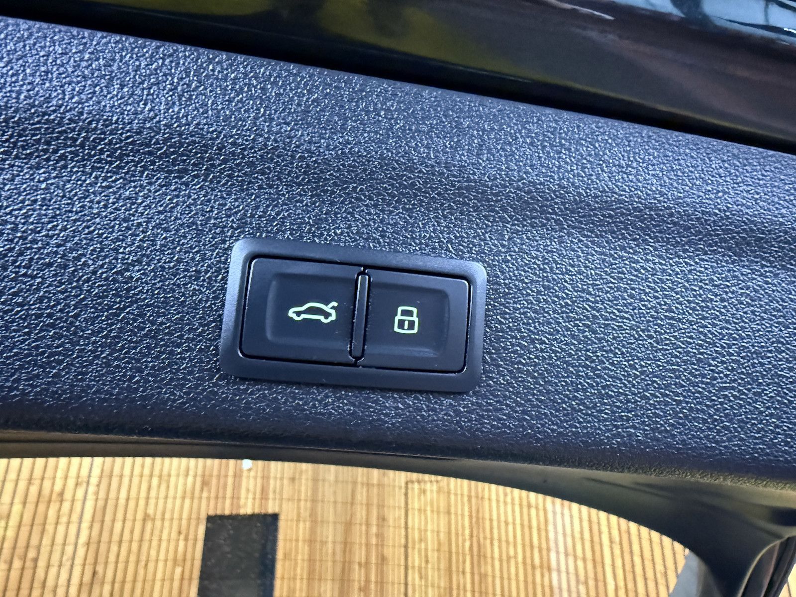 Fahrzeugabbildung Audi A6 Avant sport TDI *Navi*Virtual*Kam*Keyless*App