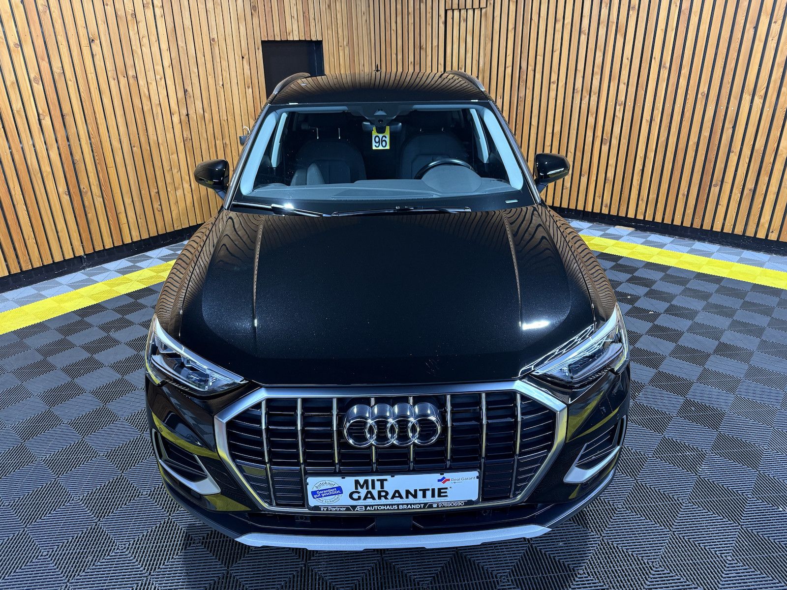 Fahrzeugabbildung Audi Q3 35 TDI advanced Aut. Navi*LED*Virtual*Kam*AHK