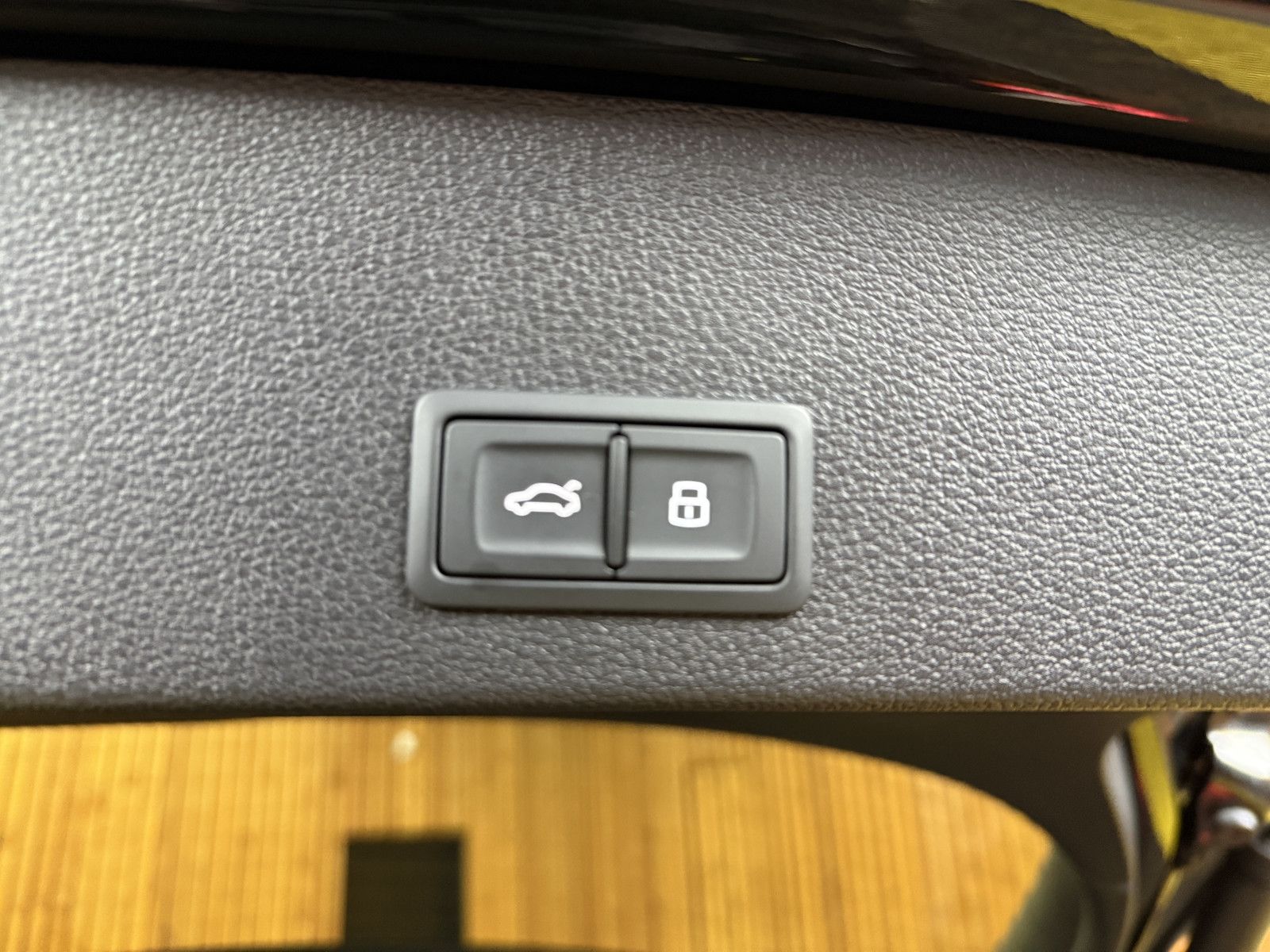 Fahrzeugabbildung Audi Q2 35 TFSI S tronic *Navi*Virtual*Kamera*ACC*