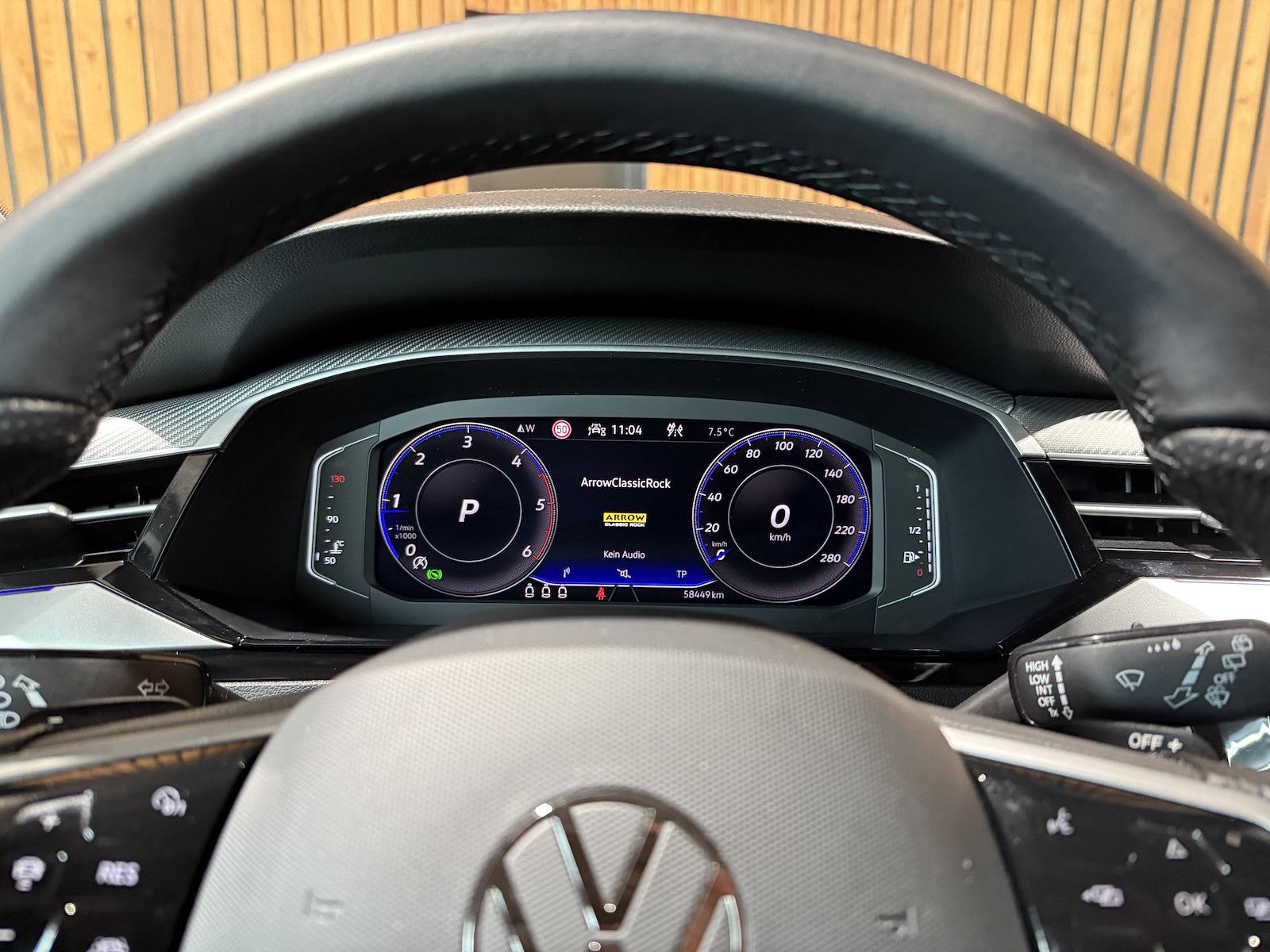 Fahrzeugabbildung Volkswagen Arteon SB 2,0 TDI DSG *Navi*Matrix*360*AHK*Leder